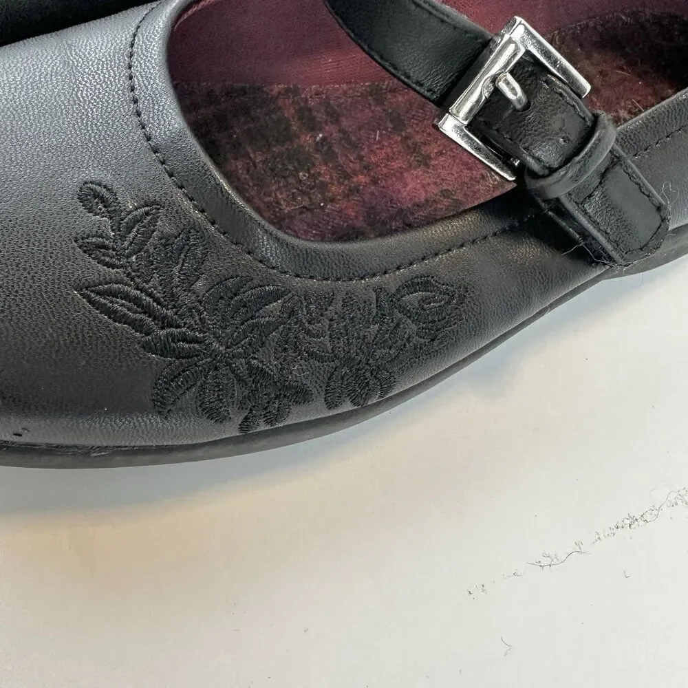 Self Esteem Black Flats Floral Design with Strap Burgundy Girls Sz 12.5M